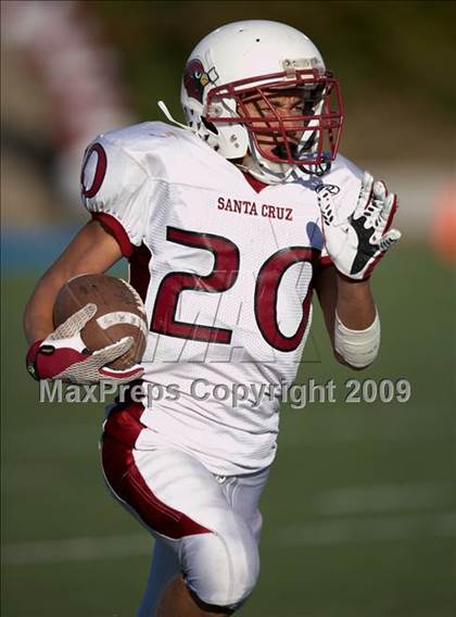 Thumbnail 2 in Santa Cruz vs. St. Francis photogallery.