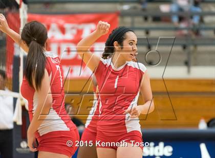 Thumbnail 1 in Taft vs Marshall photogallery.