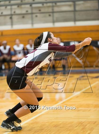 Thumbnail 1 in Taft vs Marshall photogallery.