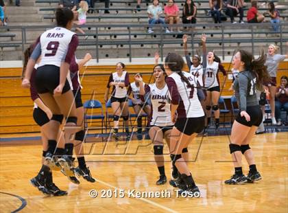 Thumbnail 1 in Taft vs Marshall photogallery.
