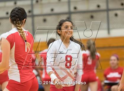 Thumbnail 3 in Taft vs Marshall photogallery.