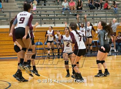 Thumbnail 3 in Taft vs Marshall photogallery.