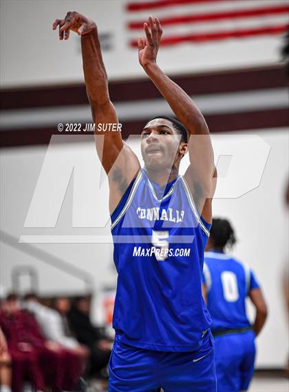 Thumbnail 3 in C.H. Yoe vs Connally (Cameron Chamber Christmas Classic) photogallery.