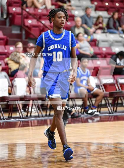Thumbnail 3 in C.H. Yoe vs Connally (Cameron Chamber Christmas Classic) photogallery.