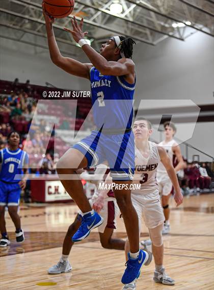Thumbnail 2 in C.H. Yoe vs Connally (Cameron Chamber Christmas Classic) photogallery.