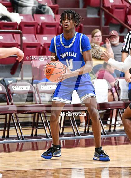 Thumbnail 3 in C.H. Yoe vs Connally (Cameron Chamber Christmas Classic) photogallery.
