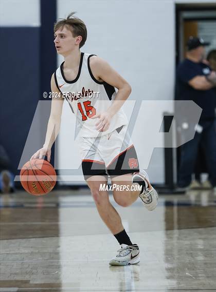 Thumbnail 3 in Cochranton vs Rocky Grove (PIAA D10 1A Semifinal) photogallery.