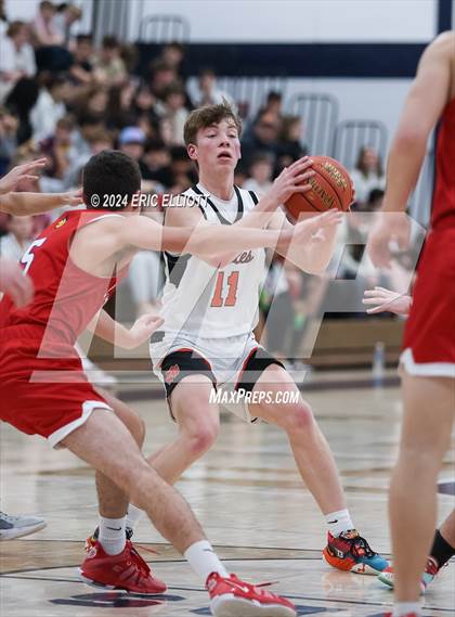 Thumbnail 3 in Cochranton vs Rocky Grove (PIAA D10 1A Semifinal) photogallery.