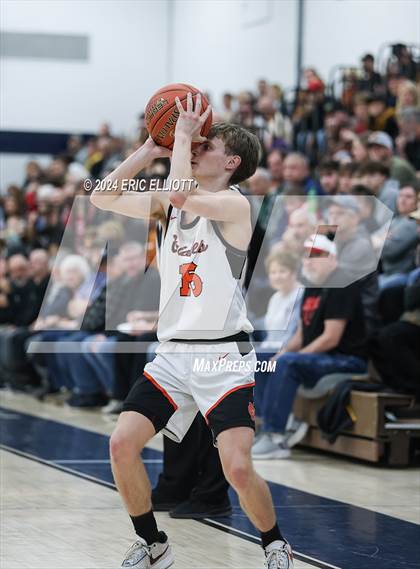 Thumbnail 3 in Cochranton vs Rocky Grove (PIAA D10 1A Semifinal) photogallery.