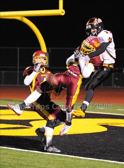 Thumbnail 2 in Woodside vs. Menlo-Atherton (CIF CCS Large School Division Playoffs) photogallery.