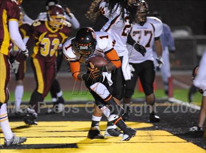 Thumbnail 2 in Woodside vs. Menlo-Atherton (CIF CCS Large School Division Playoffs) photogallery.