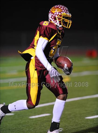 Thumbnail 1 in Woodside vs. Menlo-Atherton (CIF CCS Large School Division Playoffs) photogallery.