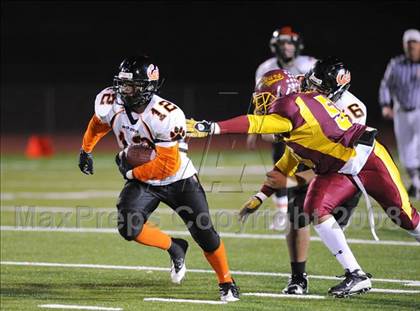 Thumbnail 2 in Woodside vs. Menlo-Atherton (CIF CCS Large School Division Playoffs) photogallery.