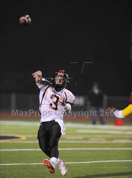 Thumbnail 3 in Woodside vs. Menlo-Atherton (CIF CCS Large School Division Playoffs) photogallery.