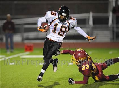 Thumbnail 2 in Woodside vs. Menlo-Atherton (CIF CCS Large School Division Playoffs) photogallery.