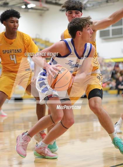Thumbnail 2 in Longmont vs. Thomas Jefferson photogallery.