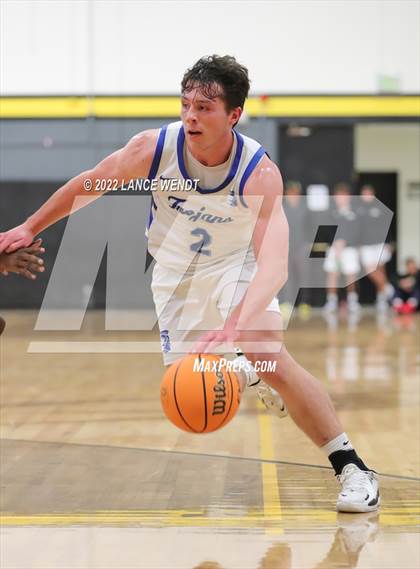 Thumbnail 3 in Longmont vs. Thomas Jefferson photogallery.