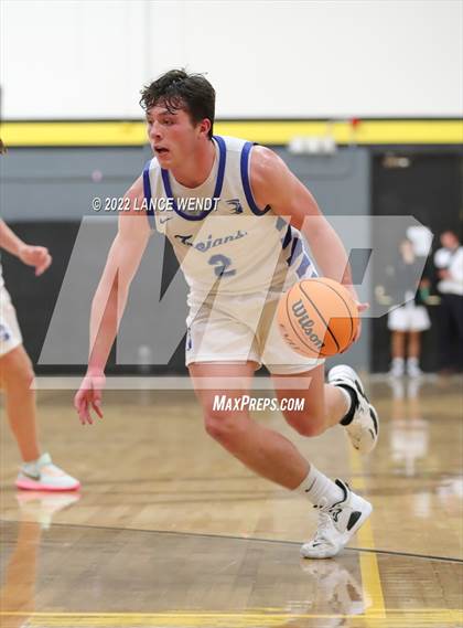 Thumbnail 2 in Longmont vs. Thomas Jefferson photogallery.