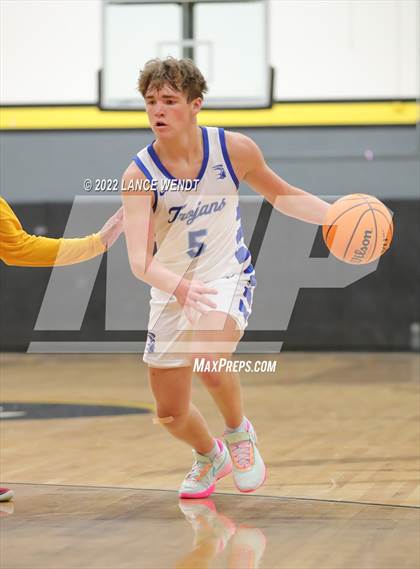 Thumbnail 2 in Longmont vs. Thomas Jefferson photogallery.