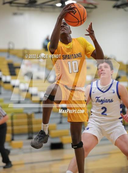 Thumbnail 3 in Longmont vs. Thomas Jefferson photogallery.