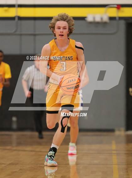 Thumbnail 3 in Longmont vs. Thomas Jefferson photogallery.