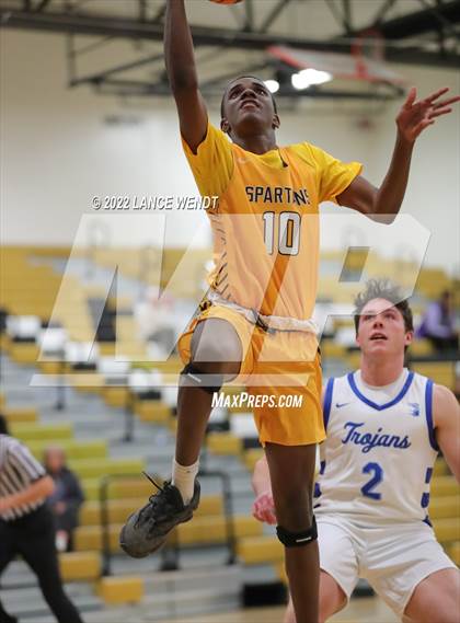 Thumbnail 1 in Longmont vs. Thomas Jefferson photogallery.