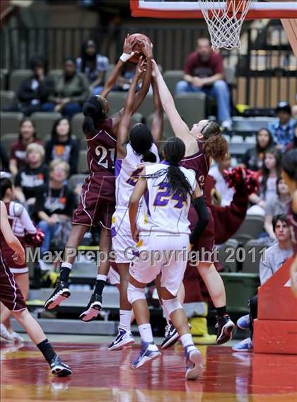 Thumbnail 2 in Ridgeview vs. Independence (CIF CS D3 Final) photogallery.