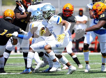 Thumbnail 1 in St. Bernard vs. Dominguez photogallery.