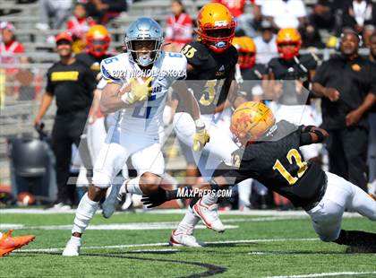 Thumbnail 3 in St. Bernard vs. Dominguez photogallery.