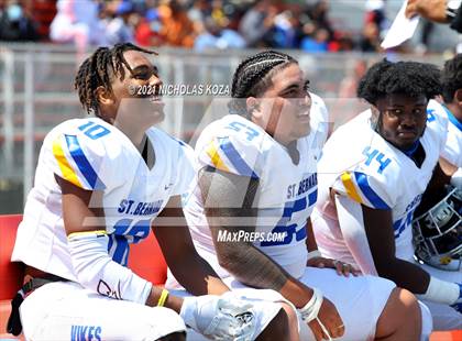 Thumbnail 1 in St. Bernard vs. Dominguez photogallery.