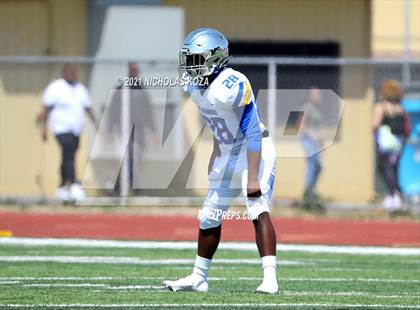 Thumbnail 1 in St. Bernard vs. Dominguez photogallery.