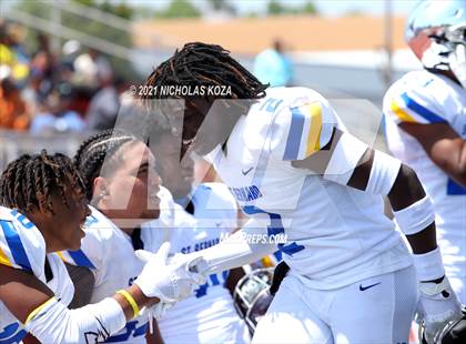 Thumbnail 2 in St. Bernard vs. Dominguez photogallery.