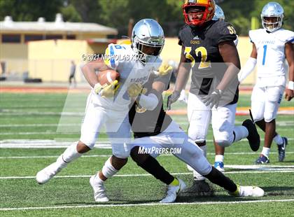 Thumbnail 1 in St. Bernard vs. Dominguez photogallery.
