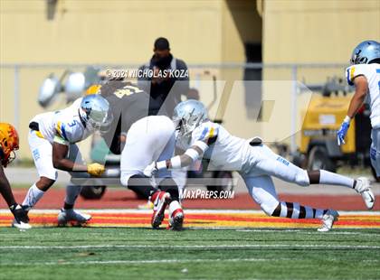 Thumbnail 2 in St. Bernard vs. Dominguez photogallery.