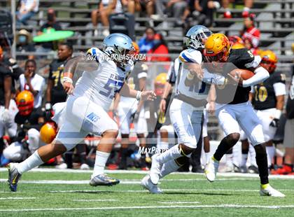 Thumbnail 2 in St. Bernard vs. Dominguez photogallery.