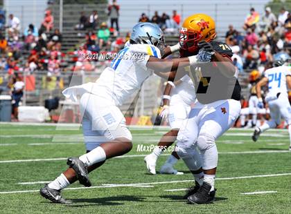 Thumbnail 1 in St. Bernard vs. Dominguez photogallery.