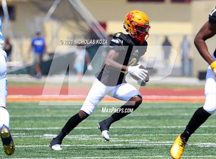 Thumbnail 2 in St. Bernard vs. Dominguez photogallery.