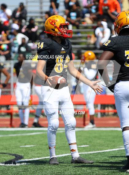 Thumbnail 3 in St. Bernard vs. Dominguez photogallery.
