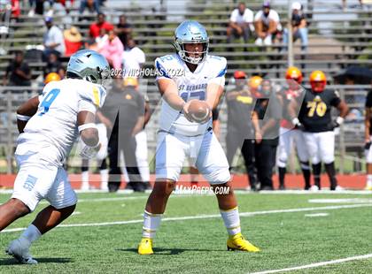 Thumbnail 3 in St. Bernard vs. Dominguez photogallery.
