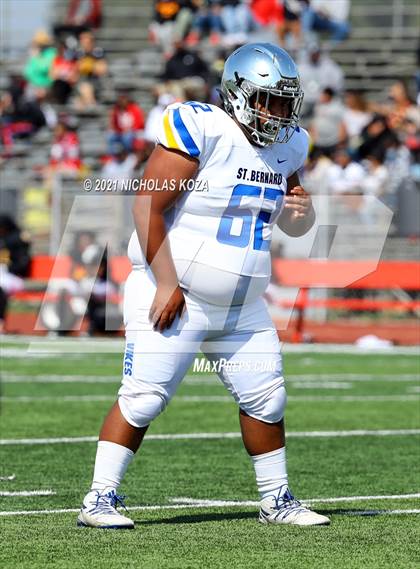 Thumbnail 3 in St. Bernard vs. Dominguez photogallery.