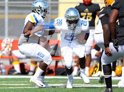 Thumbnail 3 in St. Bernard vs. Dominguez photogallery.