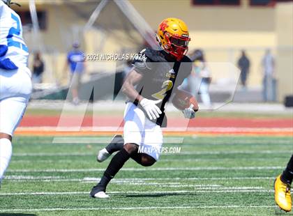 Thumbnail 1 in St. Bernard vs. Dominguez photogallery.