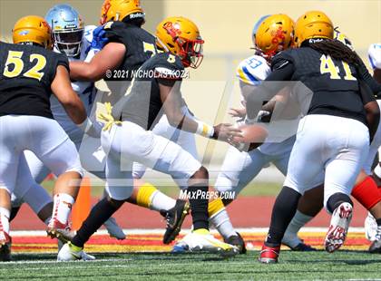 Thumbnail 2 in St. Bernard vs. Dominguez photogallery.