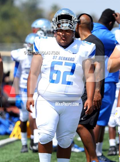 Thumbnail 2 in St. Bernard vs. Dominguez photogallery.