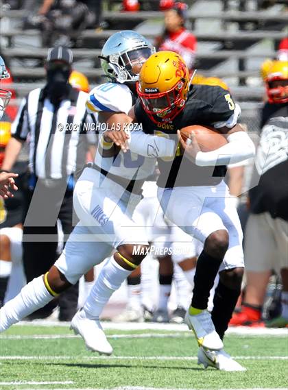 Thumbnail 1 in St. Bernard vs. Dominguez photogallery.