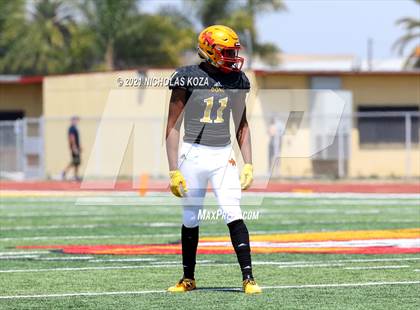 Thumbnail 3 in St. Bernard vs. Dominguez photogallery.