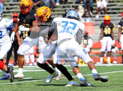 Thumbnail 3 in St. Bernard vs. Dominguez photogallery.