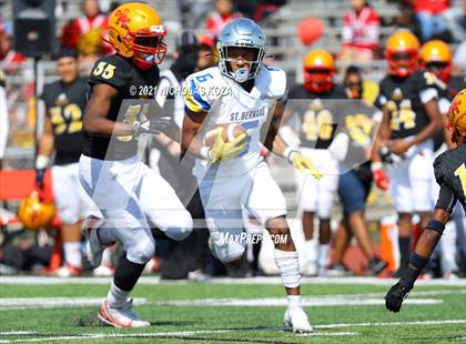 Thumbnail 1 in St. Bernard vs. Dominguez photogallery.