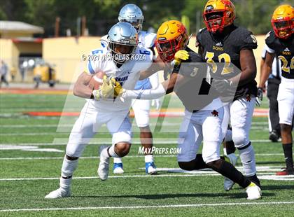 Thumbnail 3 in St. Bernard vs. Dominguez photogallery.