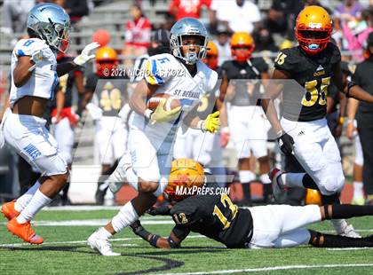 Thumbnail 1 in St. Bernard vs. Dominguez photogallery.